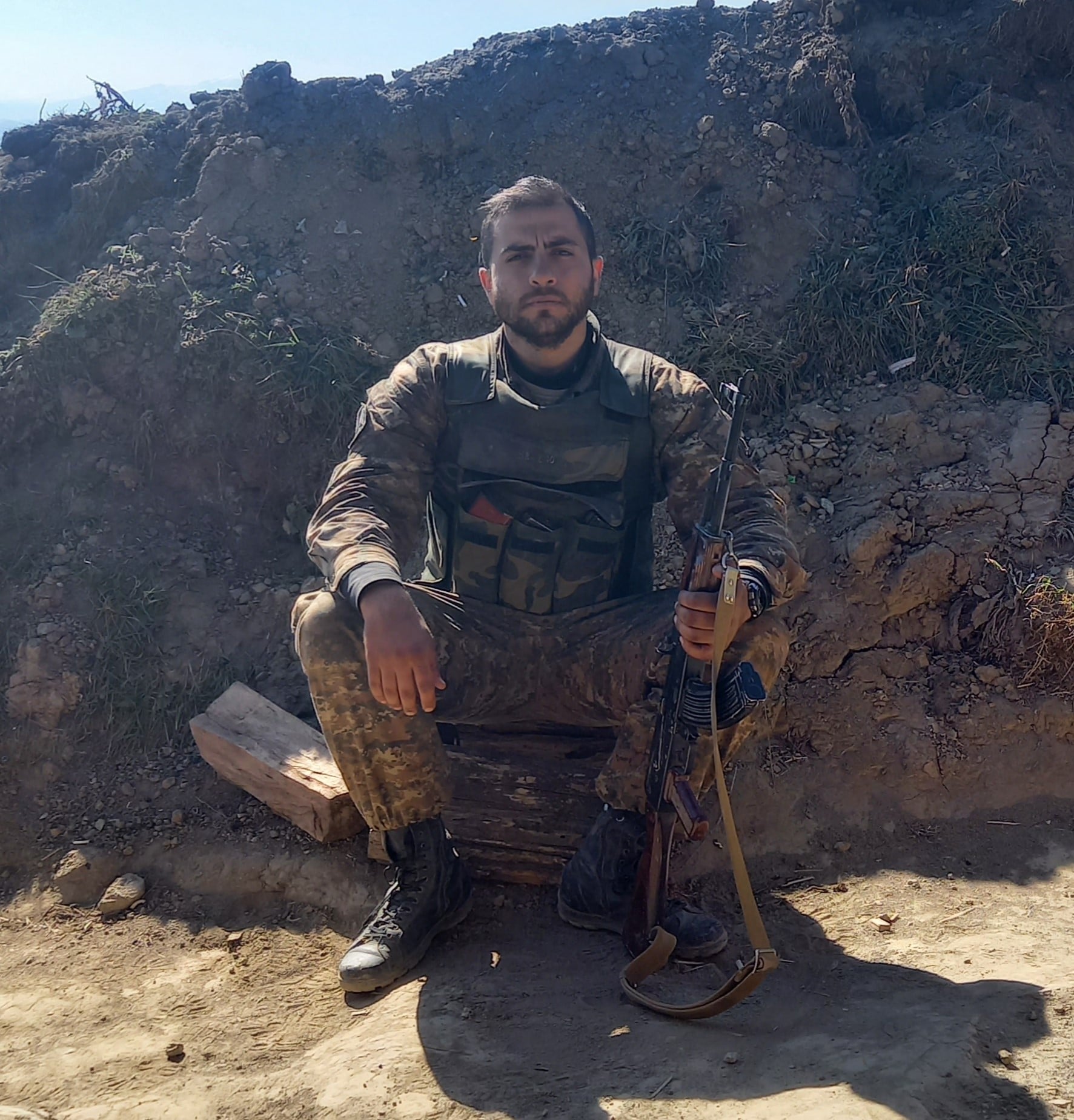 Ինչ եկել եմ սահմանից չեմ կարողանում նորմալ քնել, և դեռ շփոթված ու լարված վիճակ է մոտս...