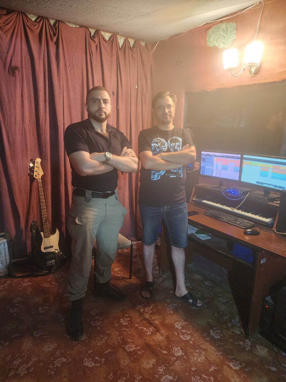 Պատրաստեցինք «Հոսանք»-ի համար «Մի'շտ Հայ» երգը Տիգրան Ռահվիրայ-ի շնորհիվ...