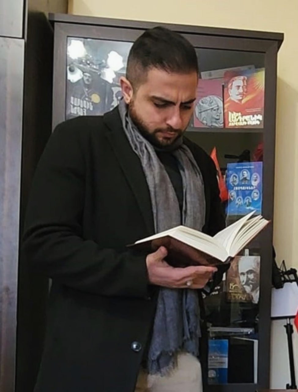 Քաղաքականություն մտնելուց առաջ մարդը պետք է կրի վեհ գաղափարախոսություն...