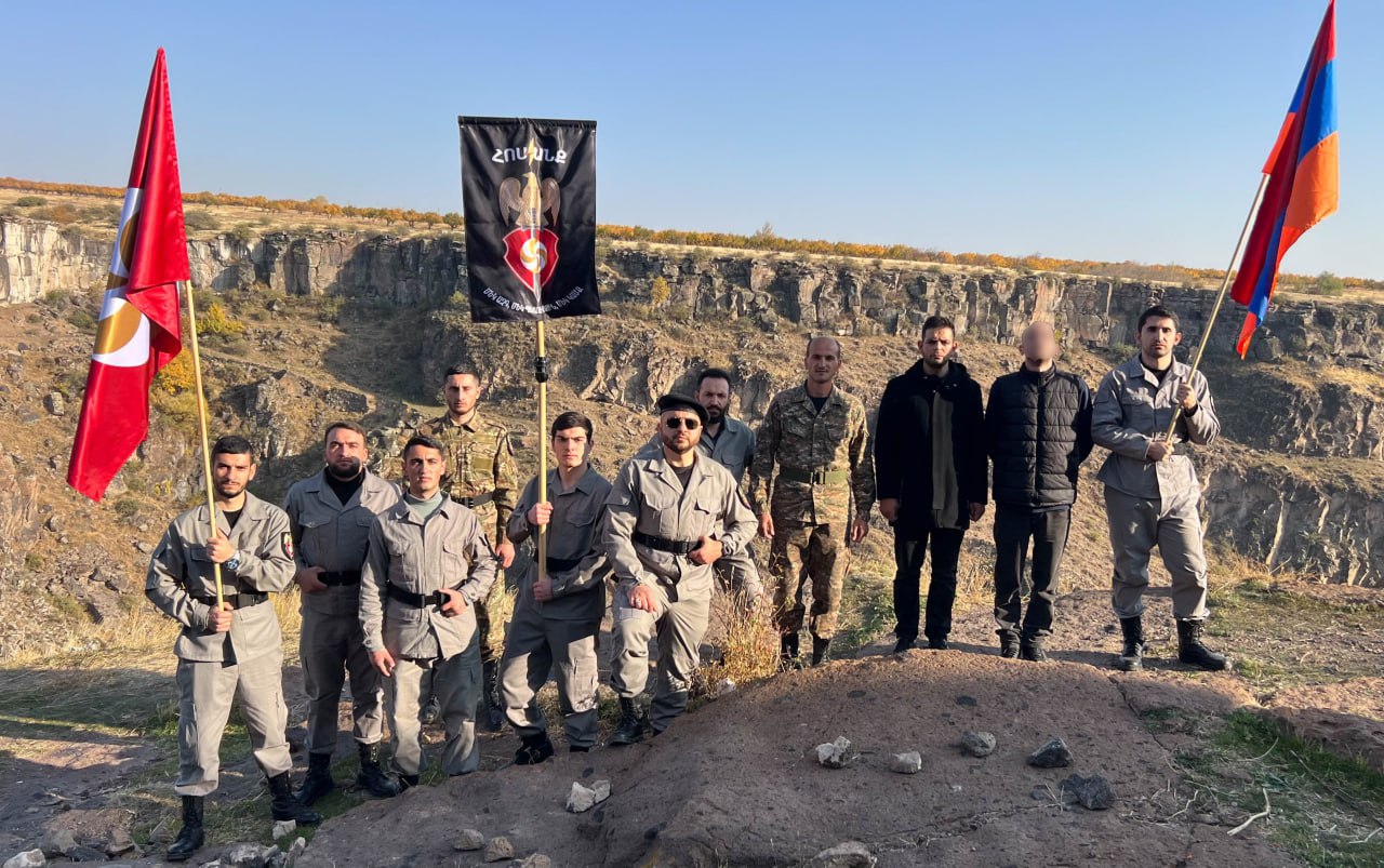 Յուրաքանչյուր ժողով, յուրաքանչյուր հավաք...