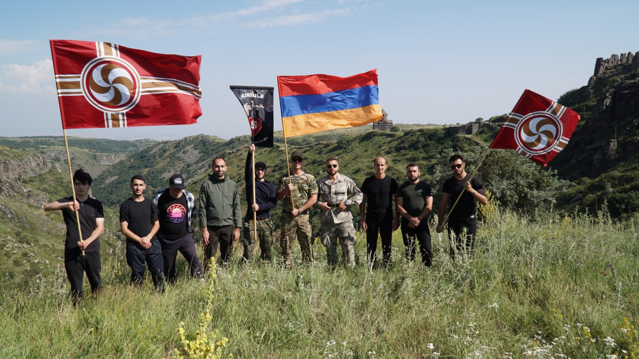 Մեր առաջին արշավը Ամբերդ